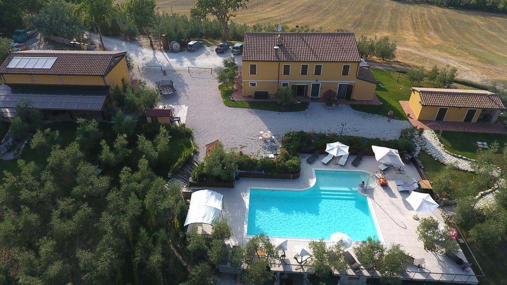 Agriturismo Tenuta Belvedere Villa Belvedere Ostrense Eksteriør billede